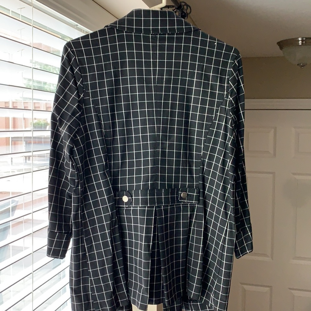 Attyre jacket - Picture 4 of 4